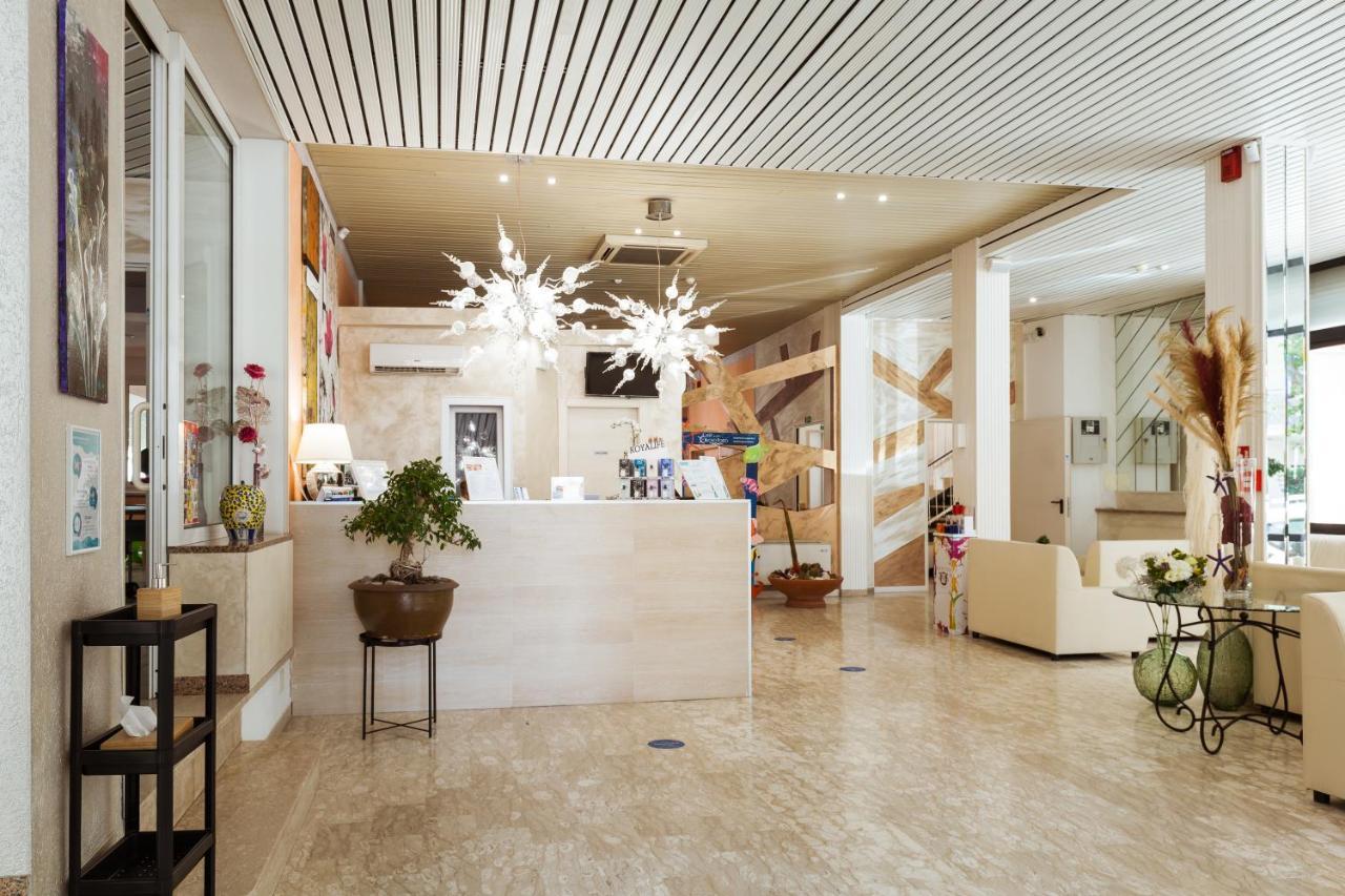 Hotel Al Nuovo Porto Bellaria – Igea Marina Kültér fotó
