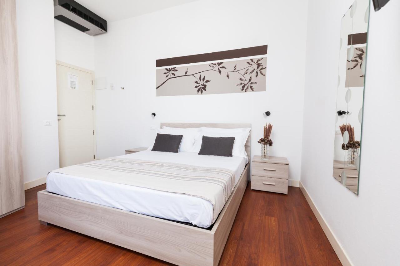 Hotel Al Nuovo Porto Bellaria – Igea Marina Kültér fotó
