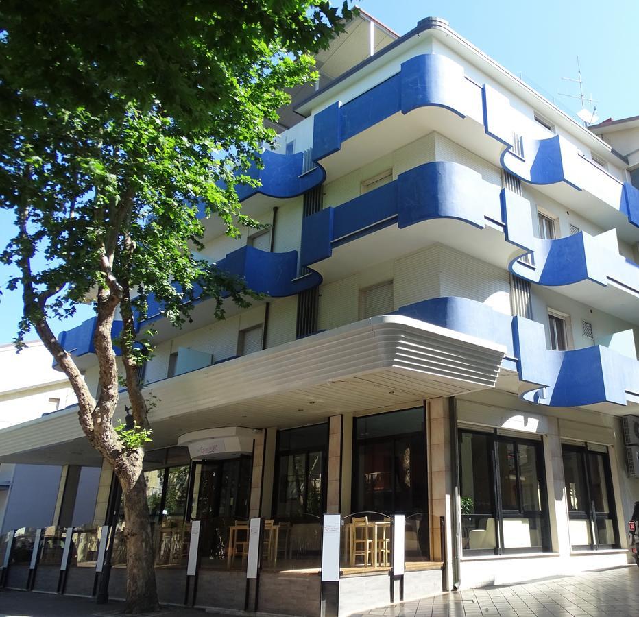 Hotel Al Nuovo Porto Bellaria – Igea Marina Kültér fotó