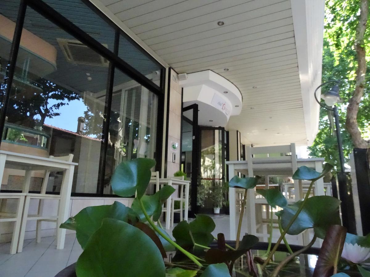Hotel Al Nuovo Porto Bellaria – Igea Marina Kültér fotó